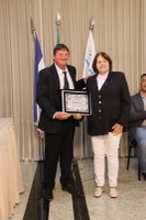  (<a class="download" href="https://www.santamariadejetiba.es.leg.br/institucional/fotos/sessao-solene-alusiva-ao-dia-do-colono-2025/whatsapp-image-2025-12-11-at-08-51-37-2.jpeg/at_download/image">Download</a>)