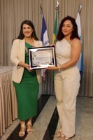  (<a class="download" href="https://www.santamariadejetiba.es.leg.br/institucional/fotos/sessao-solene-alusiva-ao-dia-do-colono-2025/whatsapp-image-2025-12-11-at-08-51-40-2.jpeg/at_download/image">Download</a>)